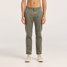 Load image into Gallery viewer, RIDERS BY LEE MENS Z STRETCH CHINO
