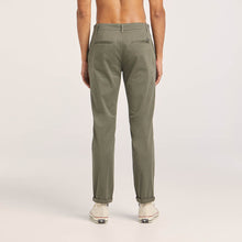 Load image into Gallery viewer, RIDERS BY LEE MENS Z STRETCH CHINO
